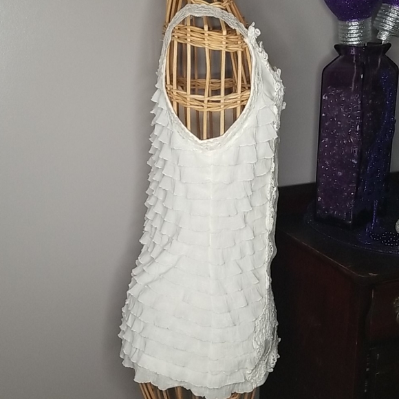 Charlotte Russe Small White Crochet Lace and Ruffles Tank Top - Picture 4 of 7